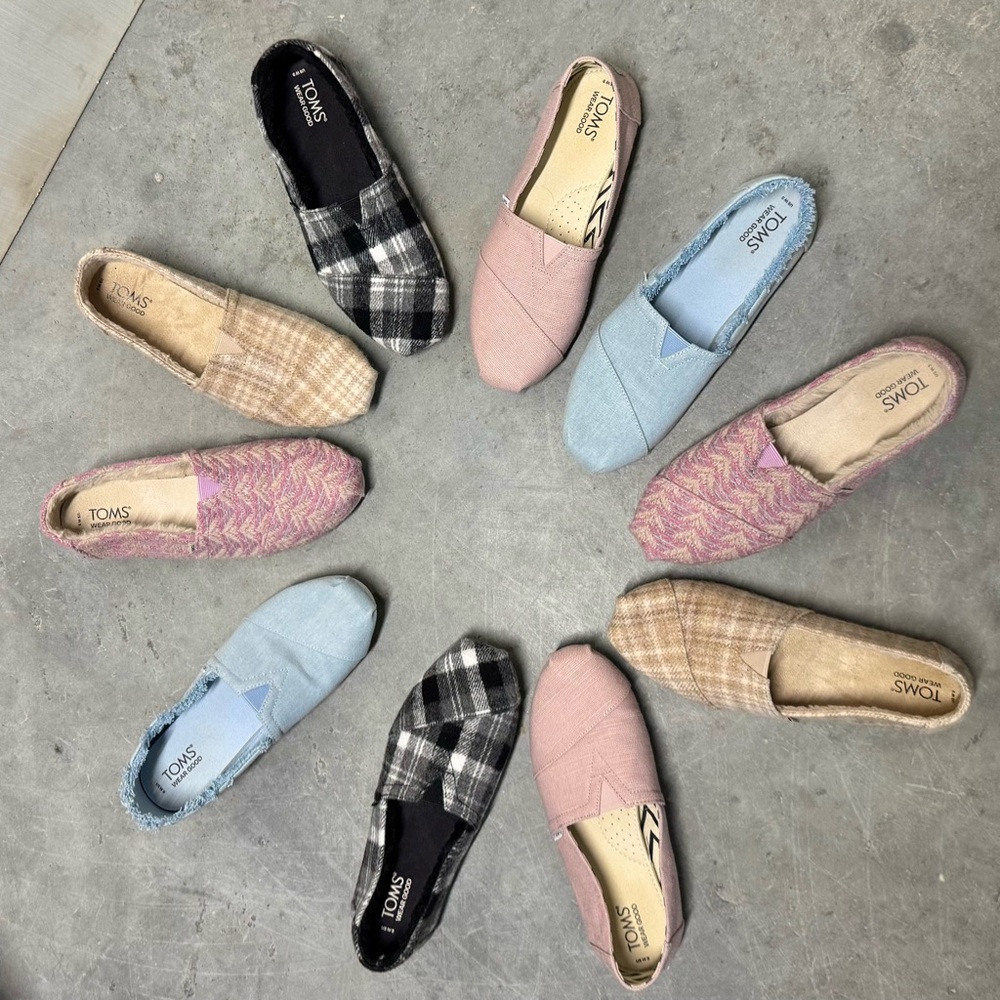 Toms Size 9 Bundle